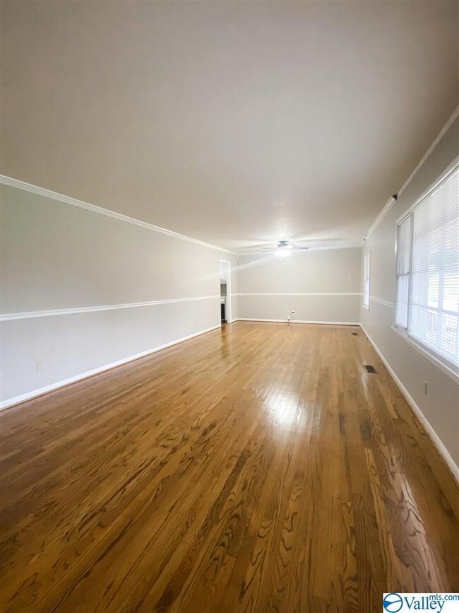 149 Nottingham Rd, Rainbow City, AL 35906 - photo 3