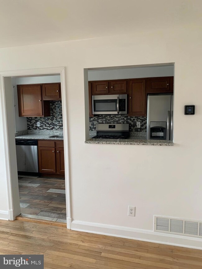 1205 Linkside Dr, Parkville, MD 21234 - photo 5