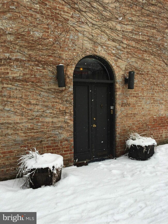 2920 Dumbarton St NW, Washington, DC 20007 - photo 3