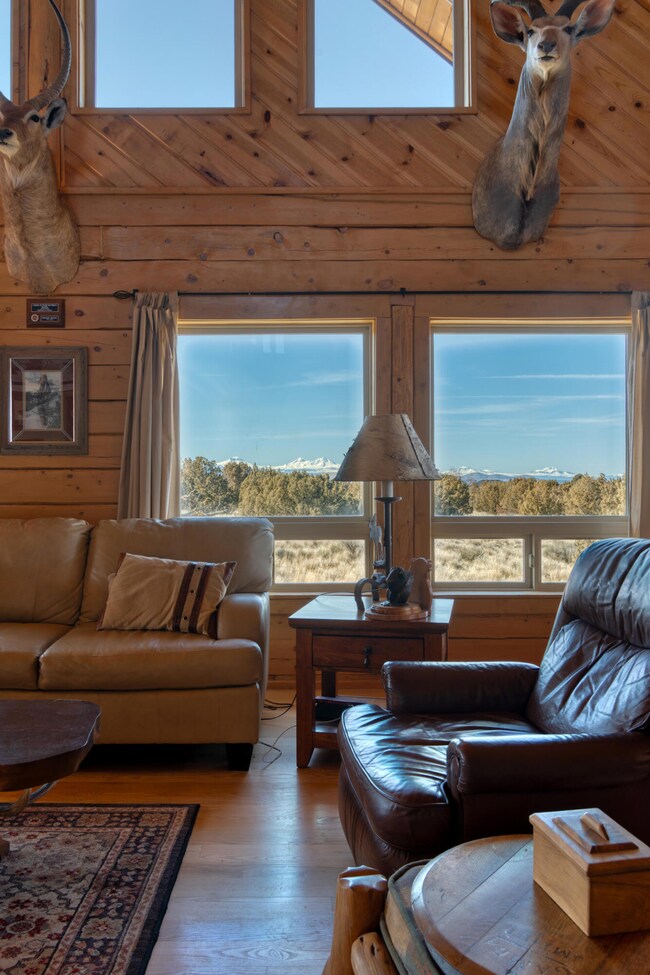 108_SW Yates_Pro Property Photos_Bend Re