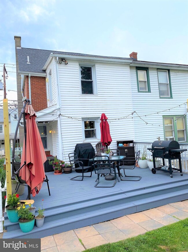 544 Minor St, Emmaus, PA 18049 - photo 4