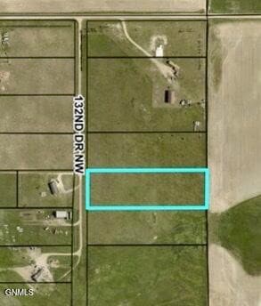 L16 B2 132nd Dr NW, Williston, ND 58801 - photo 2