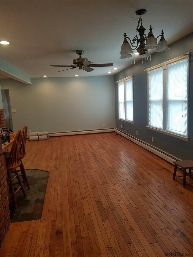 80 Southern Ave, Rensselaer, NY 12144 - photo 7