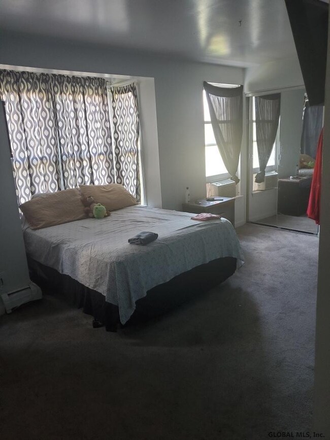 68 Catherine St, Albany, NY 12202 - photo 7