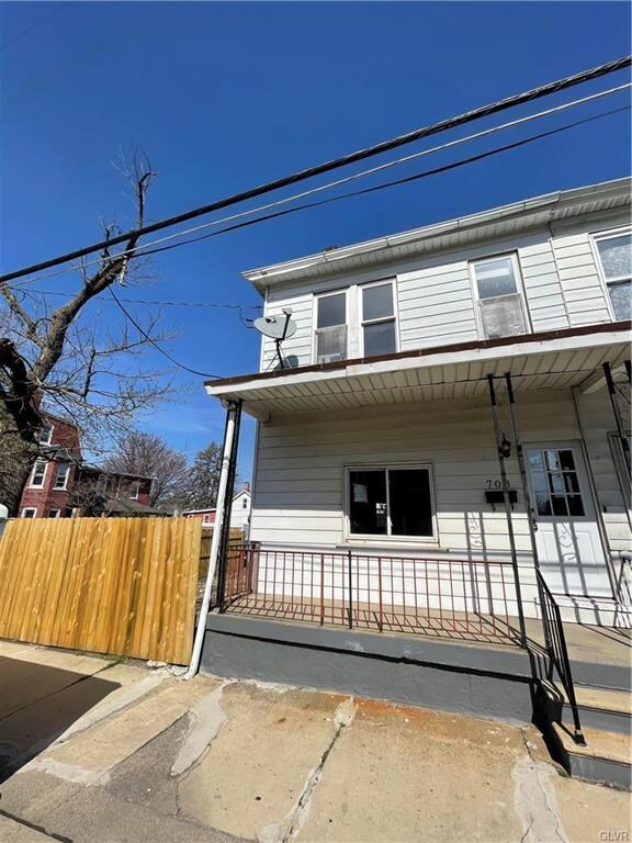 703 S 5th St, Allentown, PA 18103 - photo 2