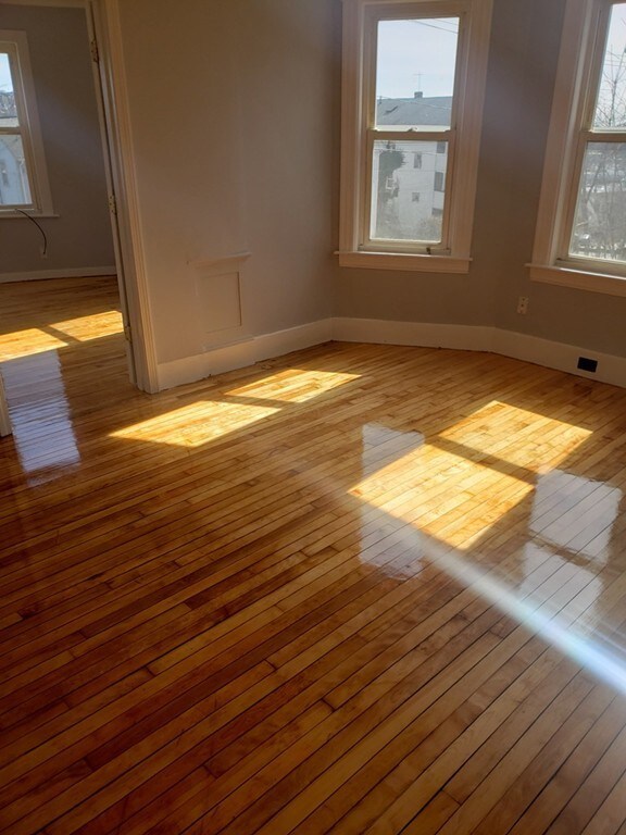 15 Boardman St unit 1, Worcester, MA 01606 - photo 2