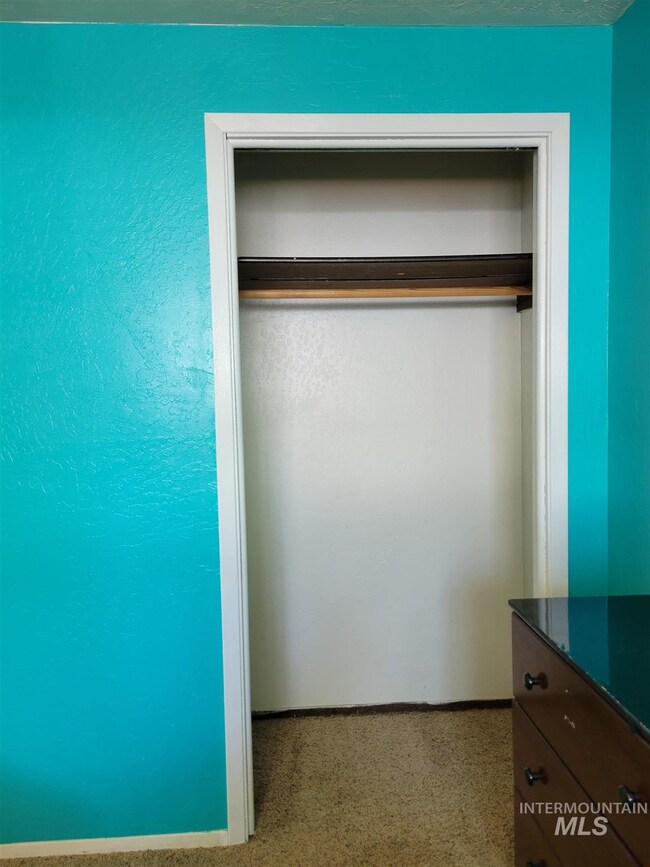 604 E Florida Ave, Nampa, ID 83686 - photo 5