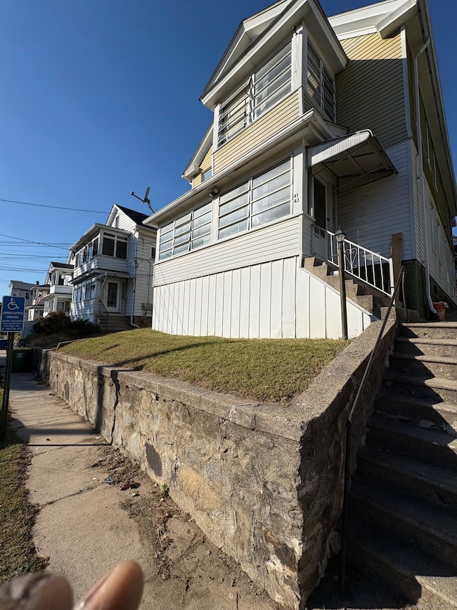 41 Laval St, Waterbury, CT 06706 - photo 3