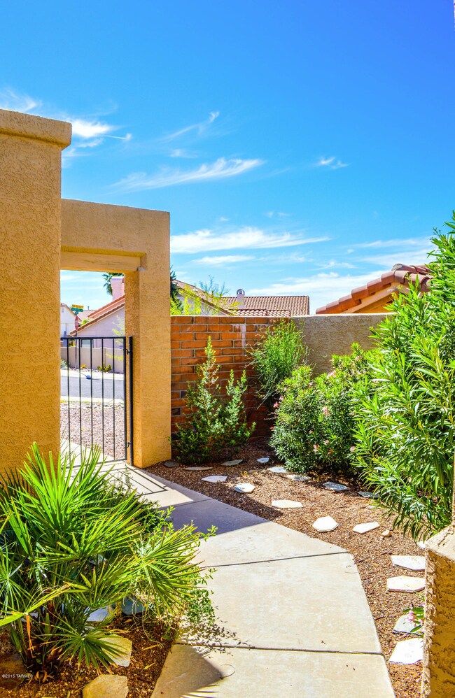 151 E Carolwood Dr, Tucson, AZ 85737 - photo 3