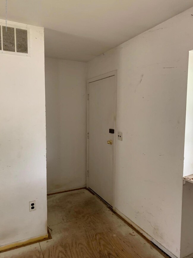 806 Union Ave, Lakehurst, NJ 08733 - photo 7