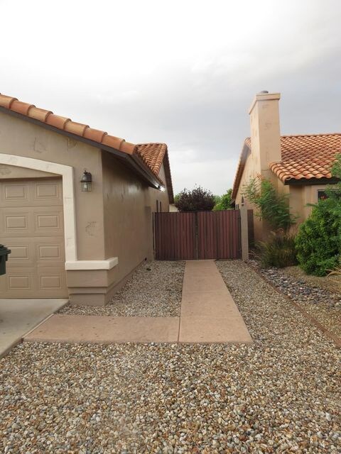 RV Gate