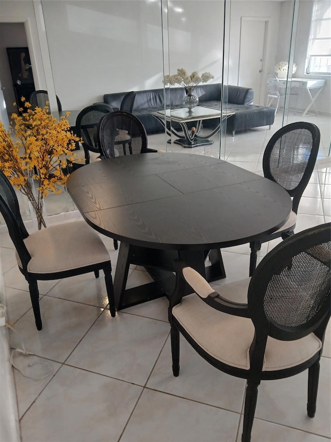 Martinique unit 211, Hallandale Beach, FL 33009 - photo 3