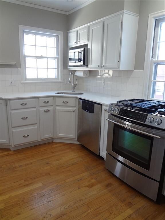 2613 33rd St, Des Moines, IA 50310 - photo 3