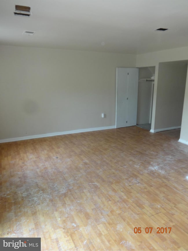 2240 Dawn Ln, Temple Hills, MD 20748 - photo 2