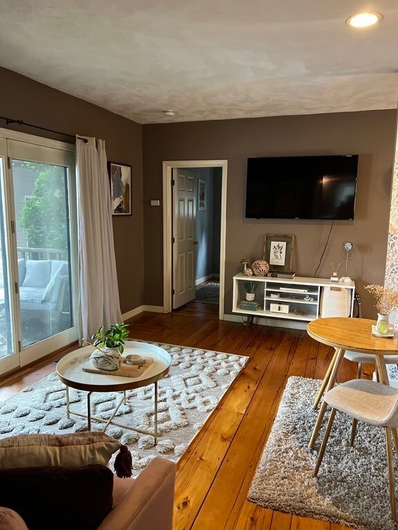 5 Mall St unit 1, Salem, MA 01970 - photo 3