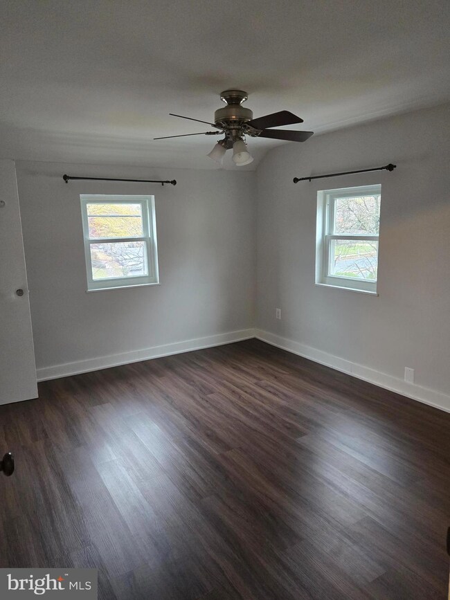 1008 N Roosevelt St, Arlington, VA 22205 - photo 7