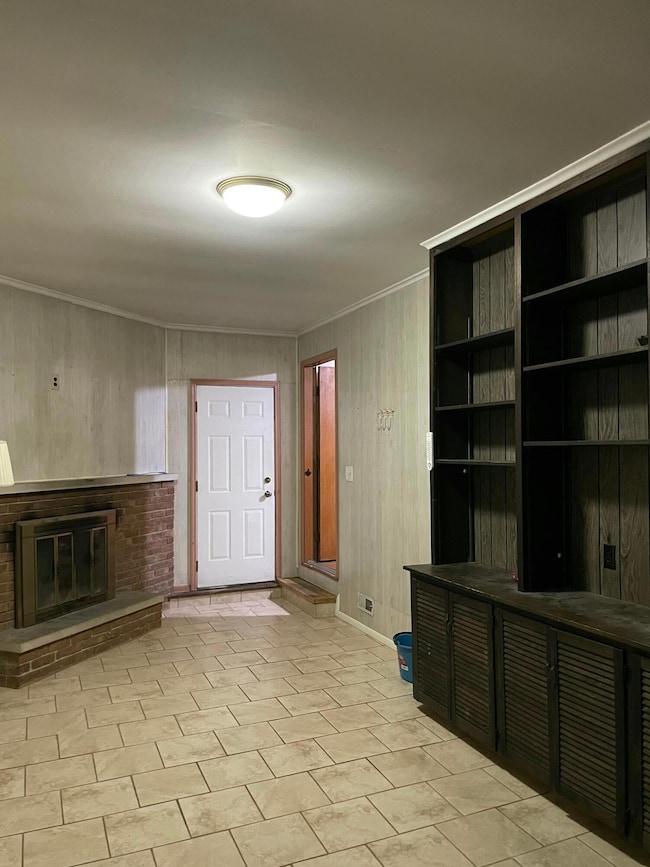 OFFICE-DEN-BONUS SPACE