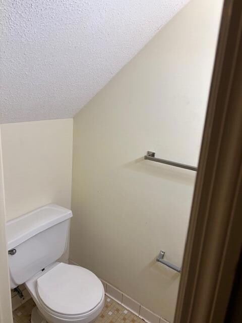 1090 N Guignard Dr unit v, Sumter, SC 29150 - photo 4