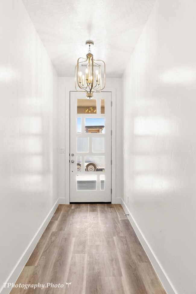 4 Entryway