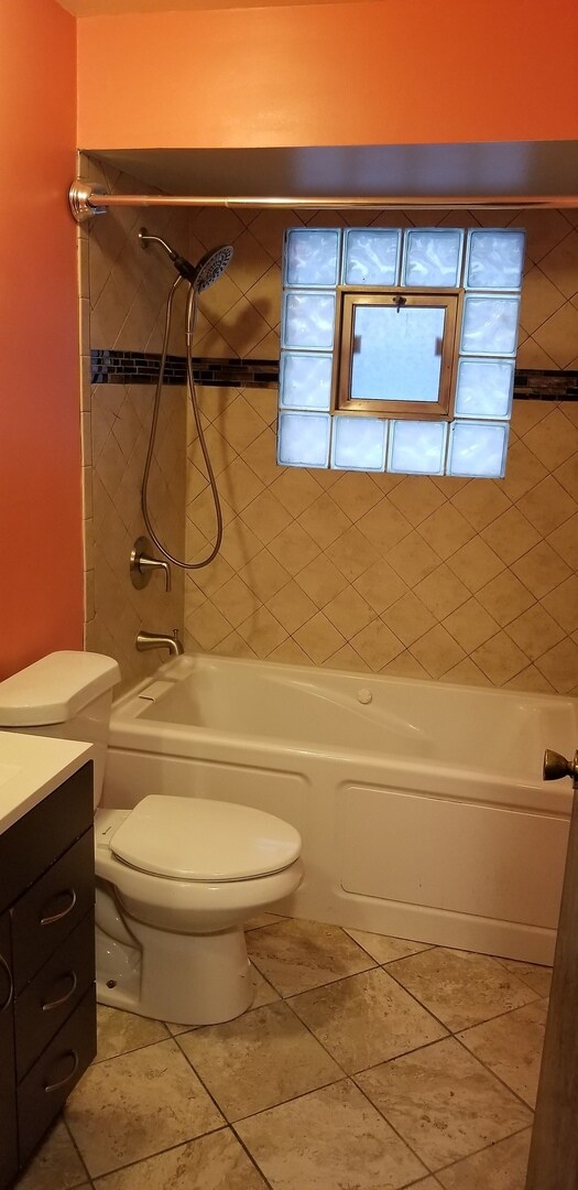 18105 Rockwell Ave, Homewood, IL 60430 - photo 5