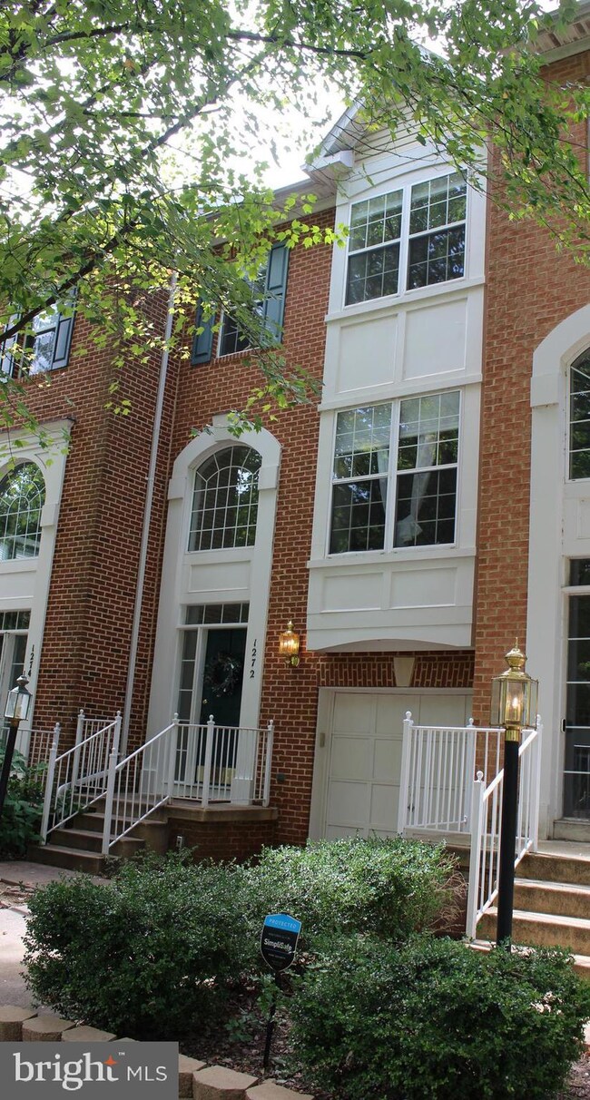 1272 Wild Hawthorn Way, Reston, VA 20194 - photo 3