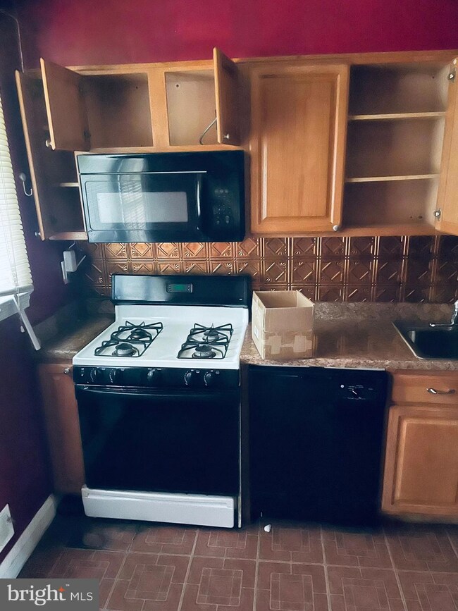 3331 Belle Ave, Baltimore, MD 21215 - photo 5