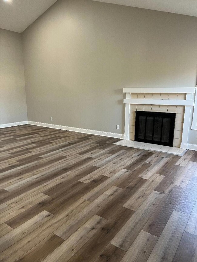 6416 Plankton Dr, Columbus, OH 43213 - photo 7