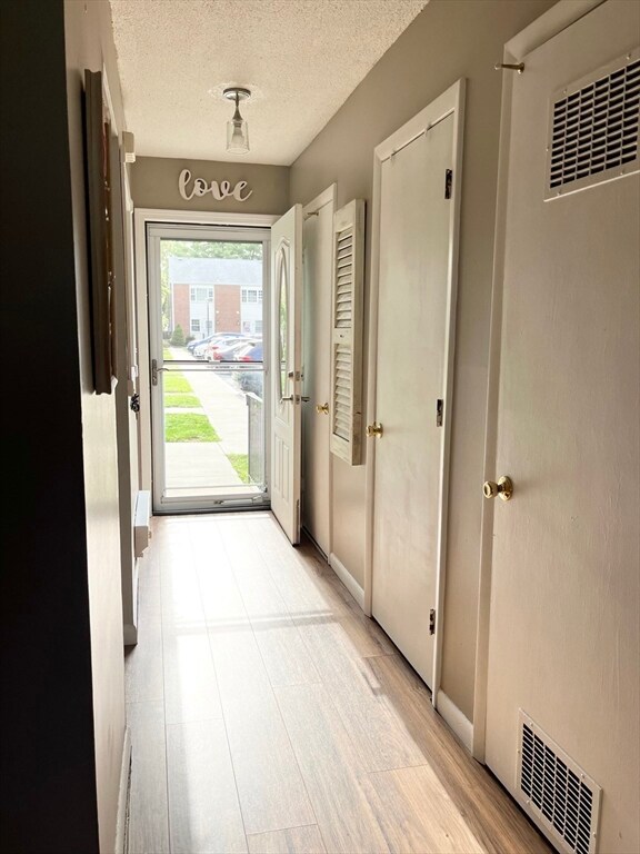 41 Foundry St unit 11-20, South Easton, MA 02375 - photo 3