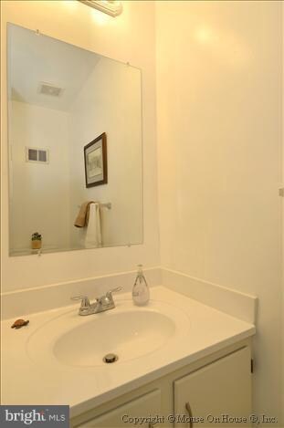 11509 Basswood Ct, Laurel, MD 20708 - photo 7