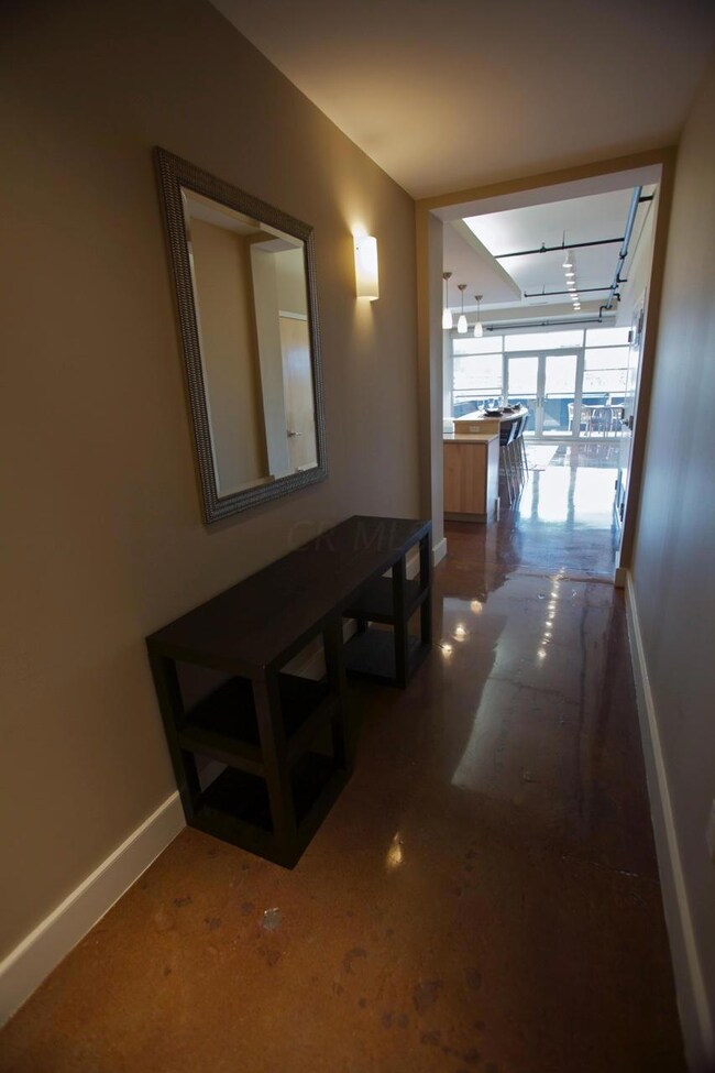 199_s_5th_st_404_13