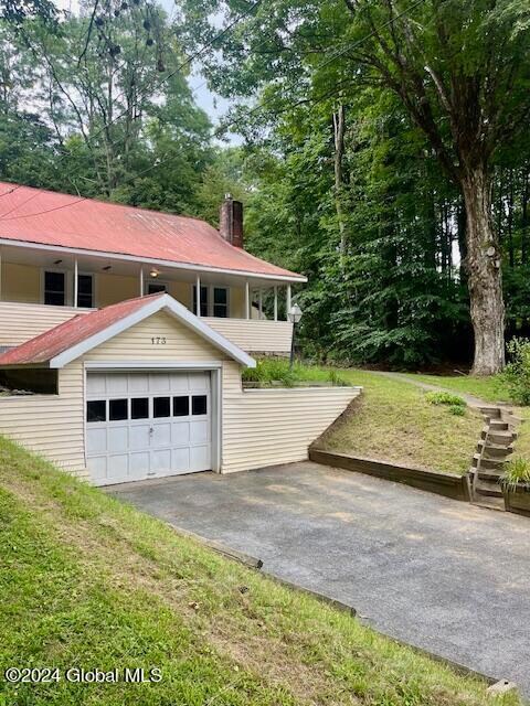 173 Lake Desolation Rd, Middle Grove, NY 12850 - photo 4