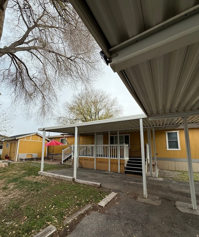 7090 Palomino Dr unit 113, West Valley City, UT 84128 - photo 2