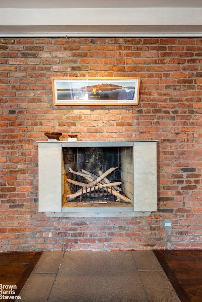 209 E 2nd St unit 3, New York, NY 10009 - photo 6