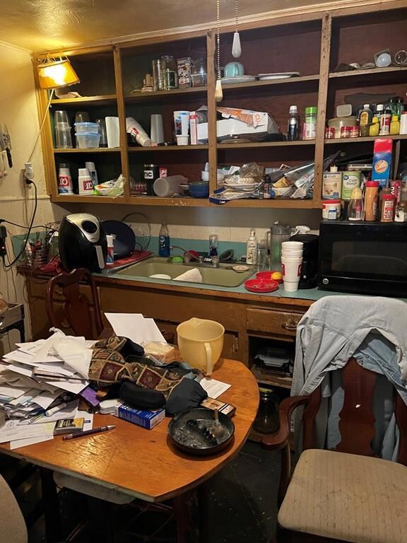 2410 Morton Ave, Parsons, KS 67357 - photo 7