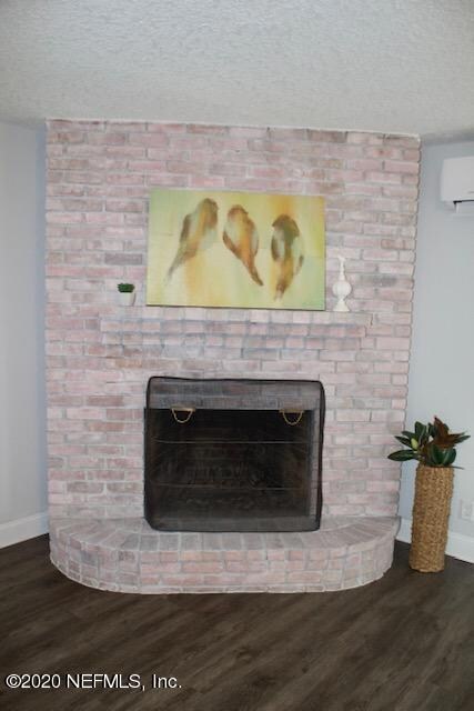 4754 Beverly Cir, Jacksonville, FL 32210 - photo 7