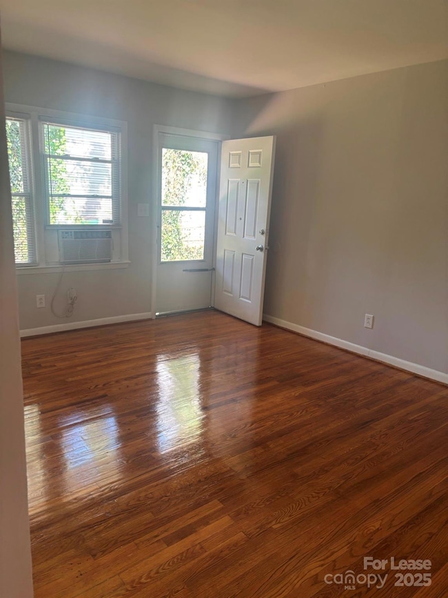 218 Grandin Rd unit 3, Charlotte, NC 28208 - photo 2