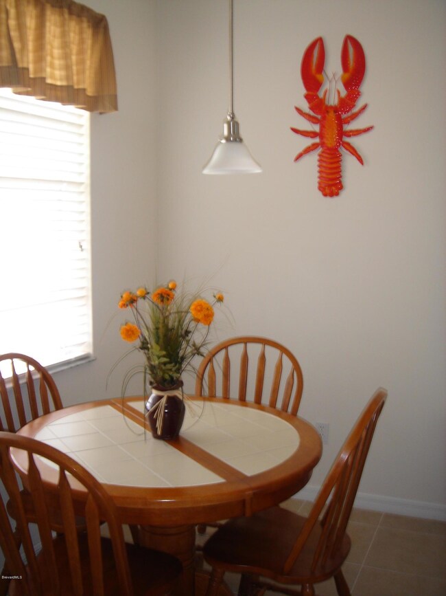 Eat in Kitchen