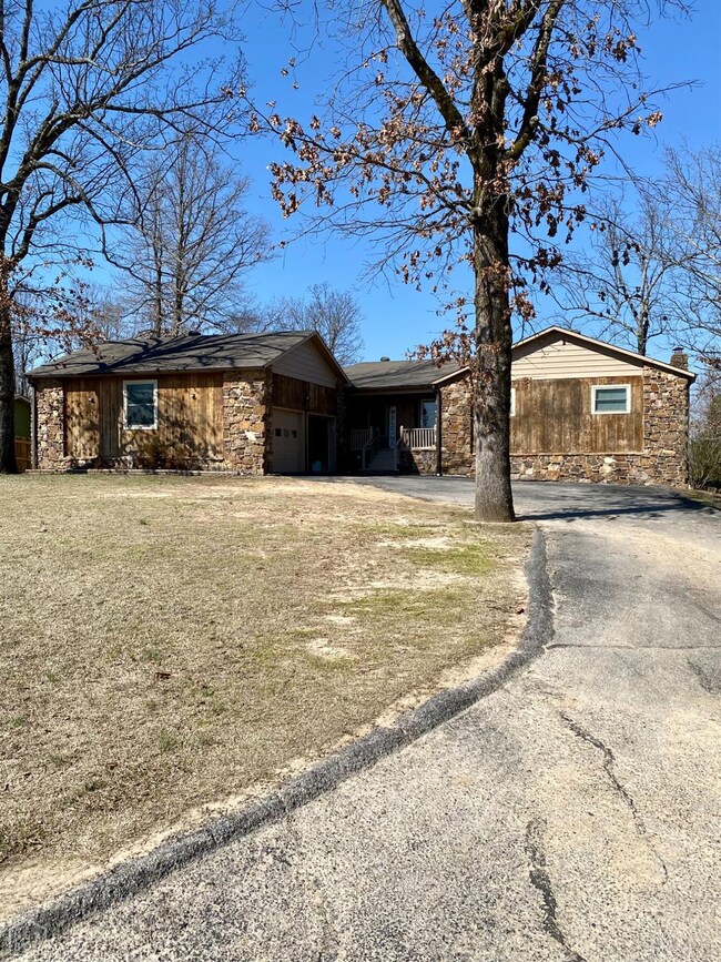 4711 Bellrive Dr, Paragould, AR 72450 - photo 2