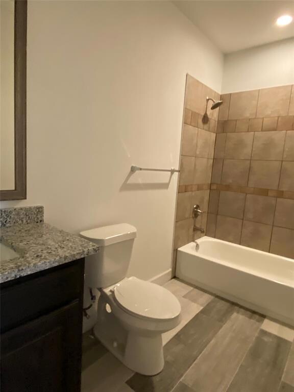 729 E Brown St unit A, Cleburne, TX 76031 - photo 5