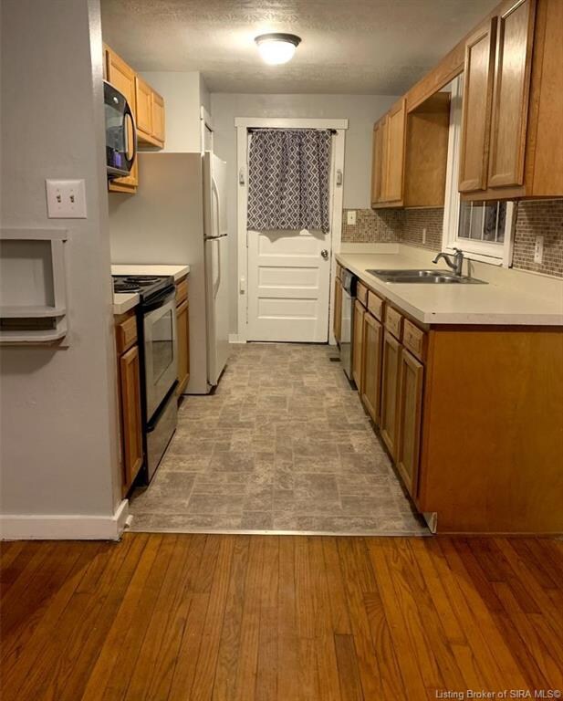 2695 Charlestown Rd, New Albany, IN 47150 - photo 3