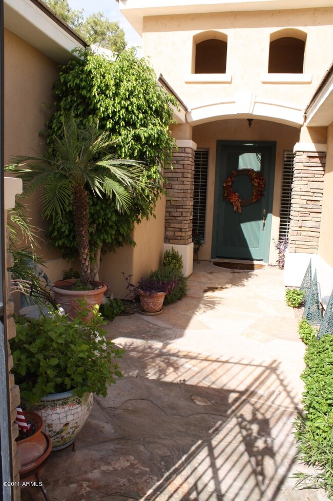 164 W Krista Way, Tempe, AZ 85284 - photo 2