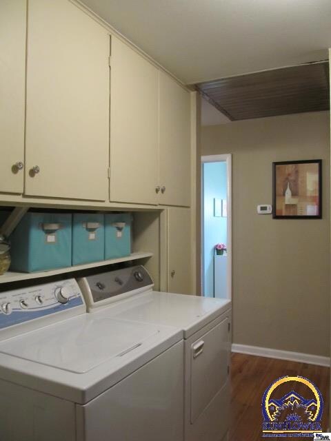 1557 SW 24th St, Topeka, KS 66611 - photo 5