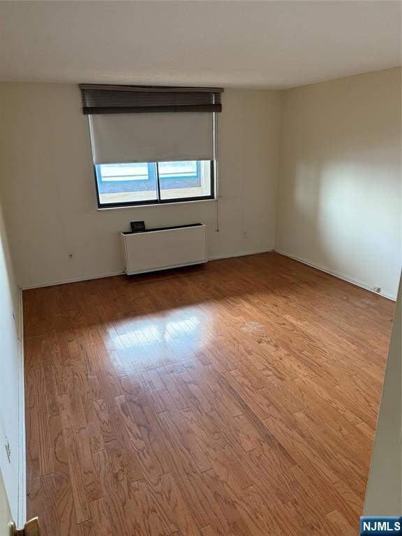 Briarcliff unit 23A, Cliffside Park, NJ 07010 - photo 3