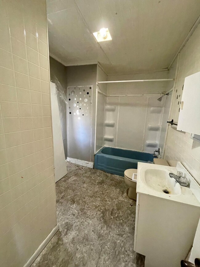Full Bath
