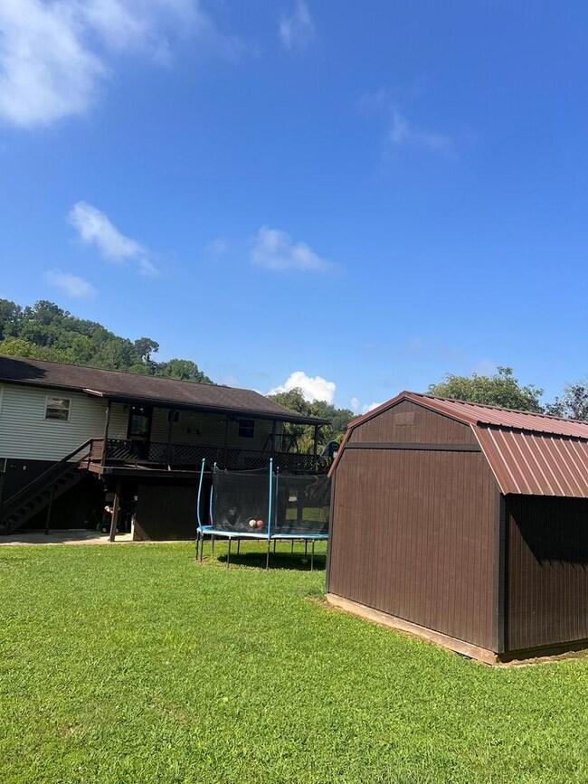 580 Ford St, Harrisville, WV 26362 - photo 7