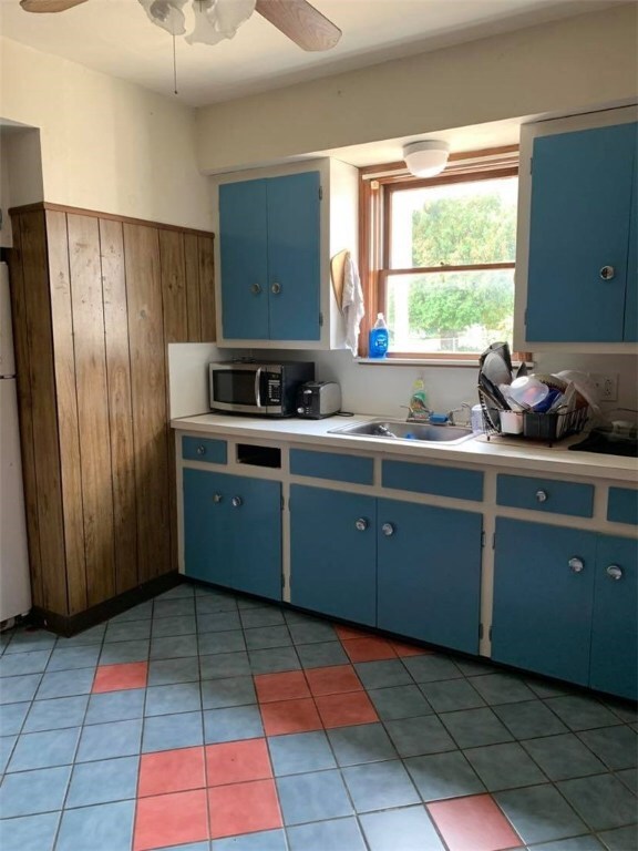 UNIT #1 KITCHEN
