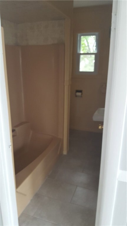 3 Aiken St, Pawtucket, RI 02861 - photo 3