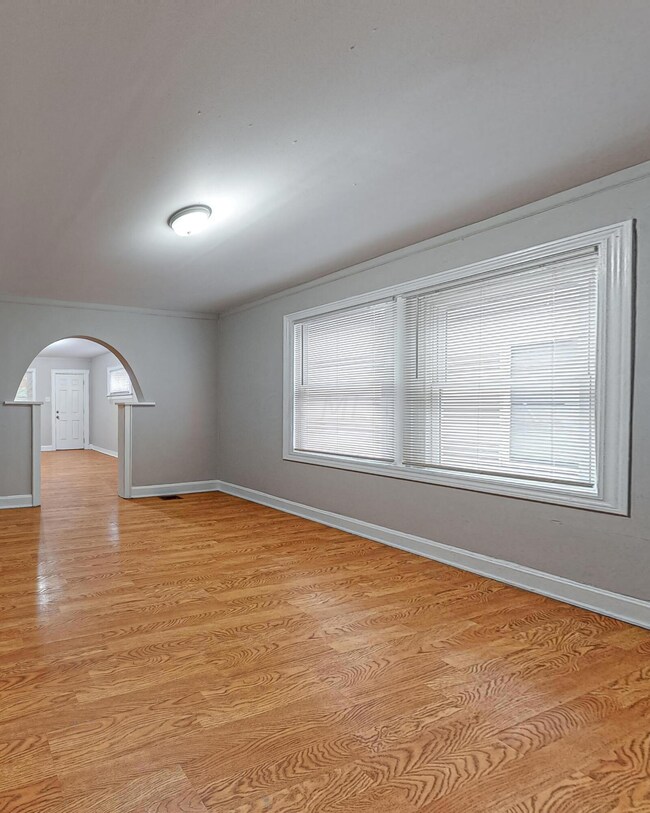 1074-E-20th-Ave-12222020_151632