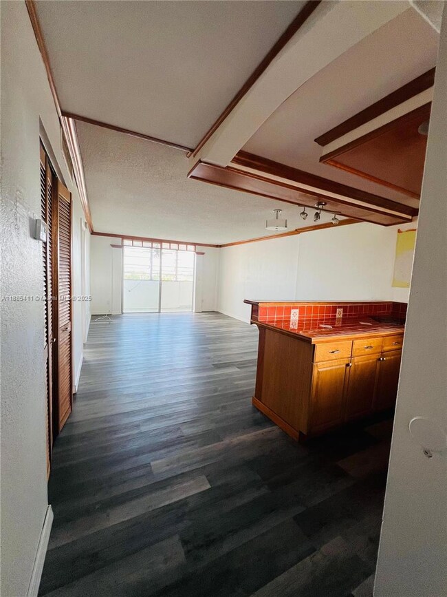 16400 NE 17th Ave unit 701, North Miami Beach, FL 33162 - photo 2