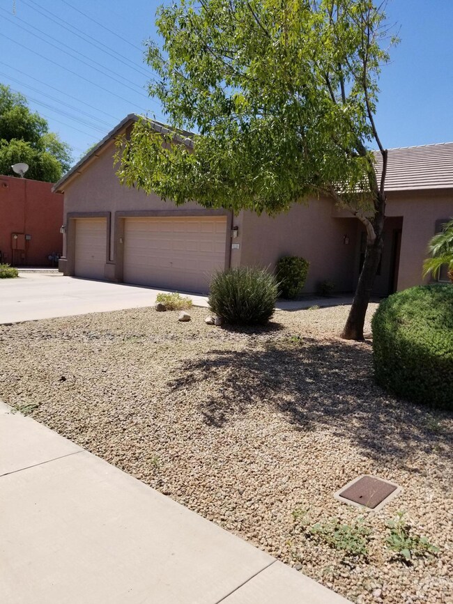 3136 S 106th Cir, Mesa, AZ 85212 - photo 6